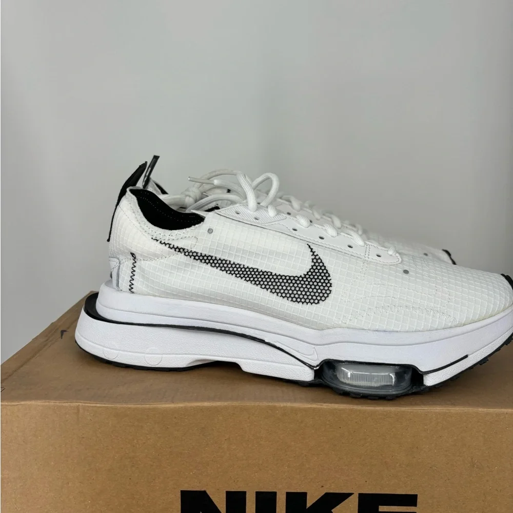 Nike Air Zoom Tyse SE White and black Size 8.5 - Picture 1 of 4